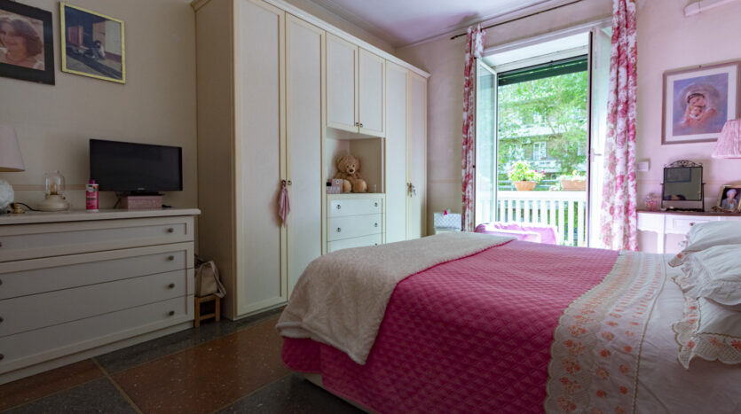 Bilocale Viale Ippocrate