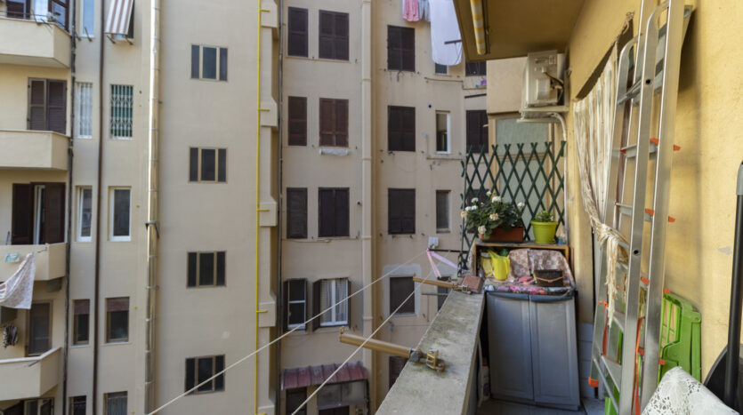 Bilocale Viale Ippocrate
