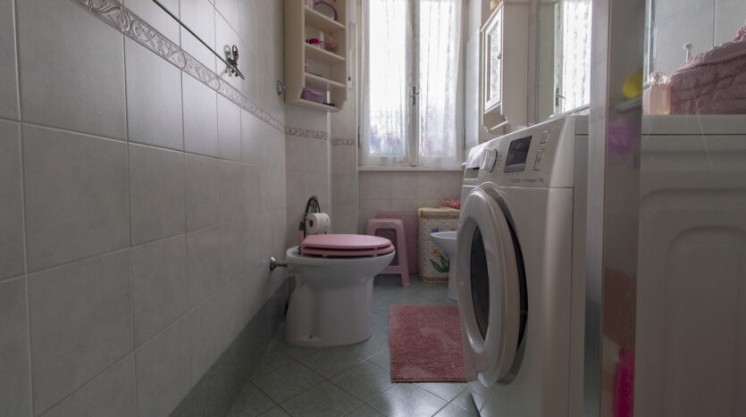 Bilocale Viale Ippocrate