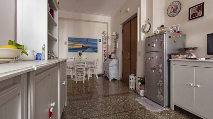 Bilocale Viale Ippocrate